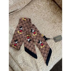 Gucci | NWT Disney Mickey Mouse Scarf 100% Silk Ltd Edition